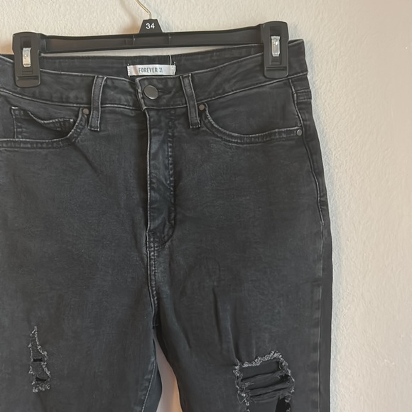 Black distressed skinny jeans - Picture 2 of 4